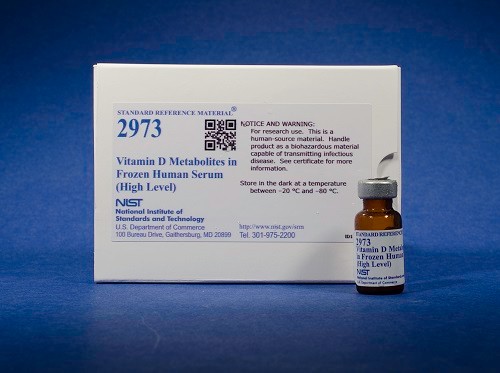 SRM 2973 人血清中的維生素 D 代謝物標準品（高水平）